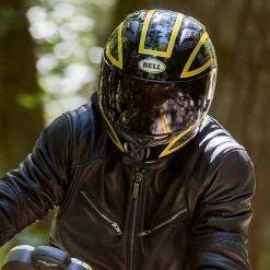 BELL Qualifier Stealth Camo Matte Black/Red Helmet -Motorcycle Helmets shop BELL20Qualifier20action20picture2 5